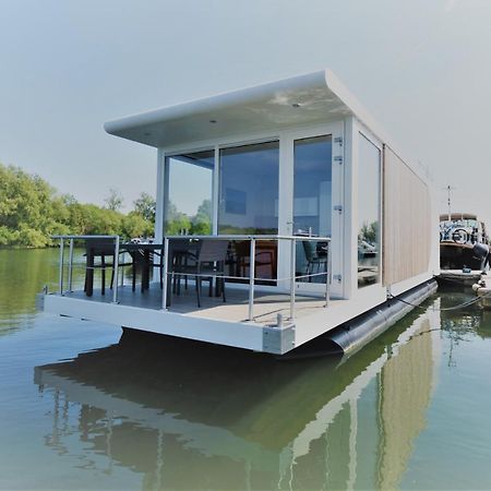 Houseboat Martinique Villa Maastricht Eksteriør billede